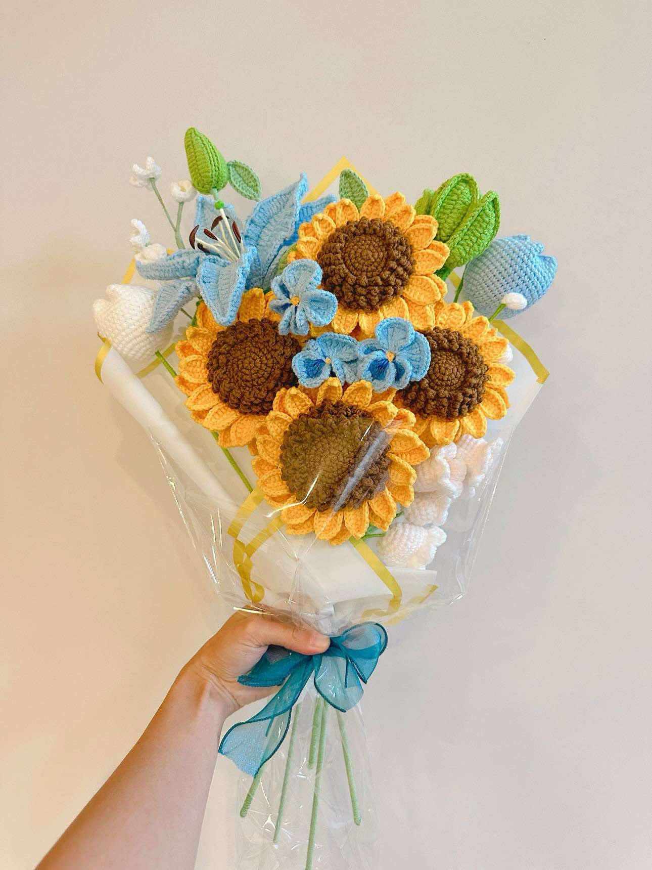 Sunflower Crochet Flower Bouquet