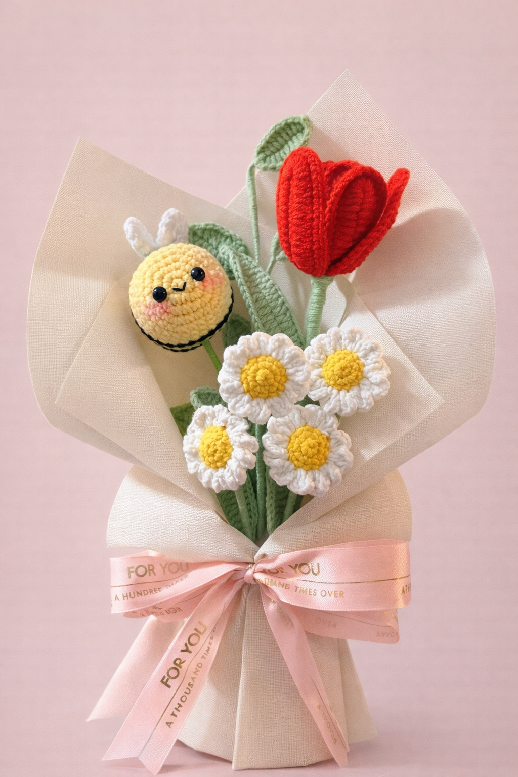 Crochet Bee Flower Bouquet