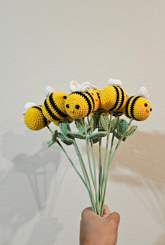 Crochet bumble bee